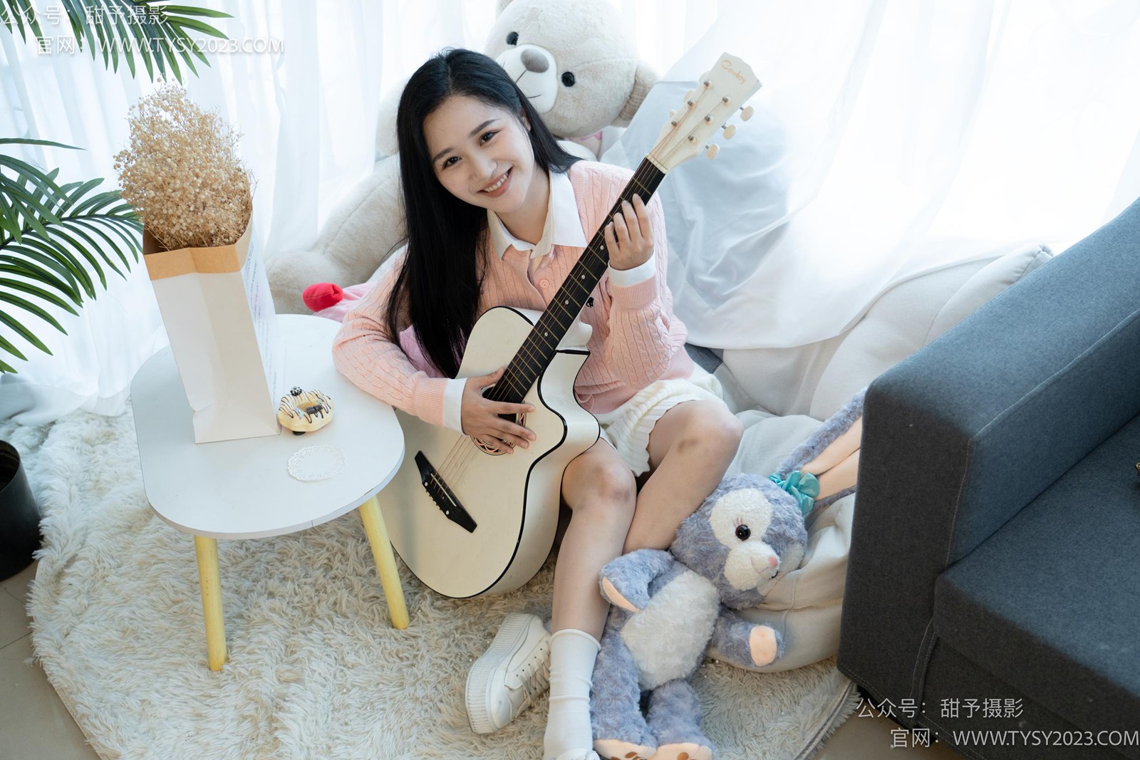 甜予摄影-澜澜板鞋、白棉袜、裸足[120P/2V/9.63GB]