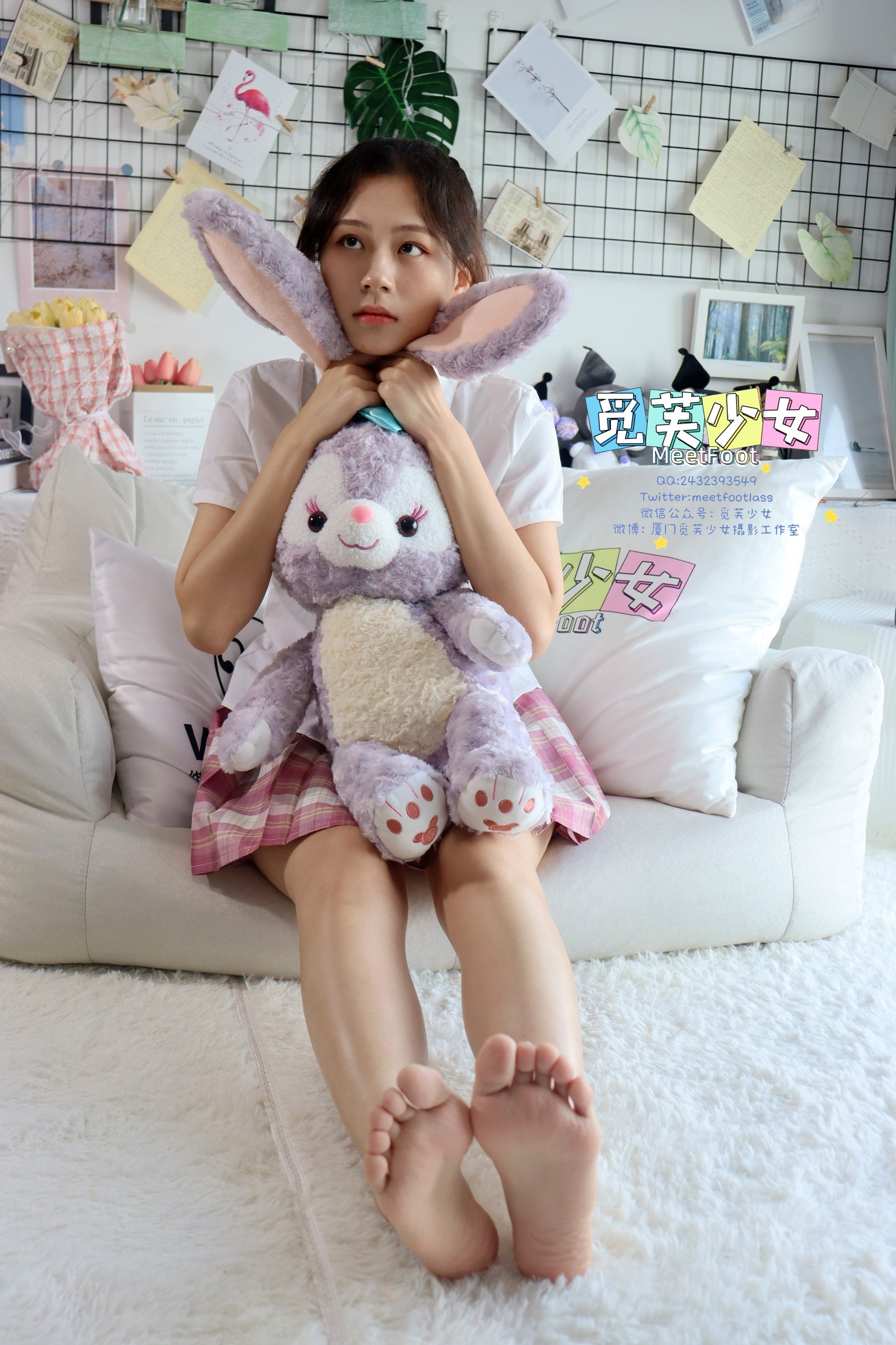 觅芙少女-初夏微风中扬起的马尾[133P/1V/2.80GB]