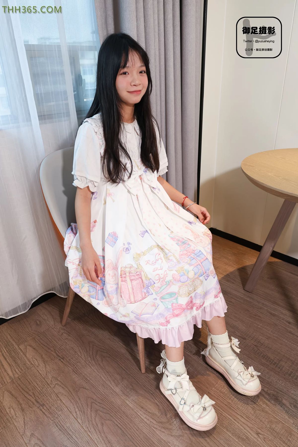 御足摄影-洛丽塔[100P/1V/3.11GB]