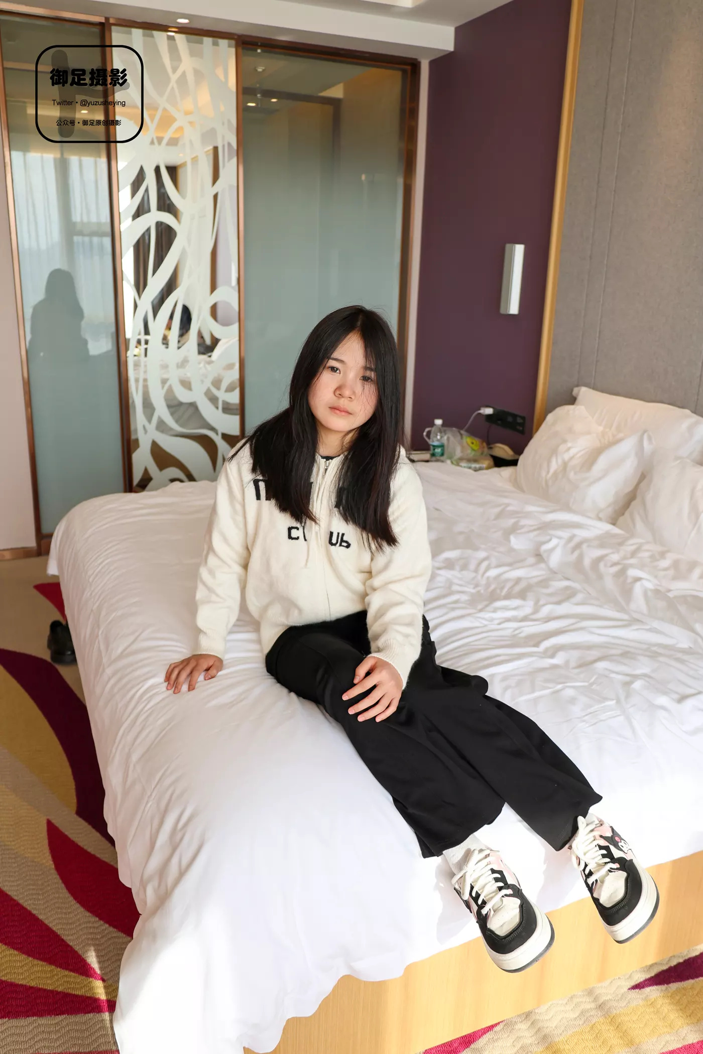 御足摄影-板鞋白棉袜[74P/1V/2.50GB]