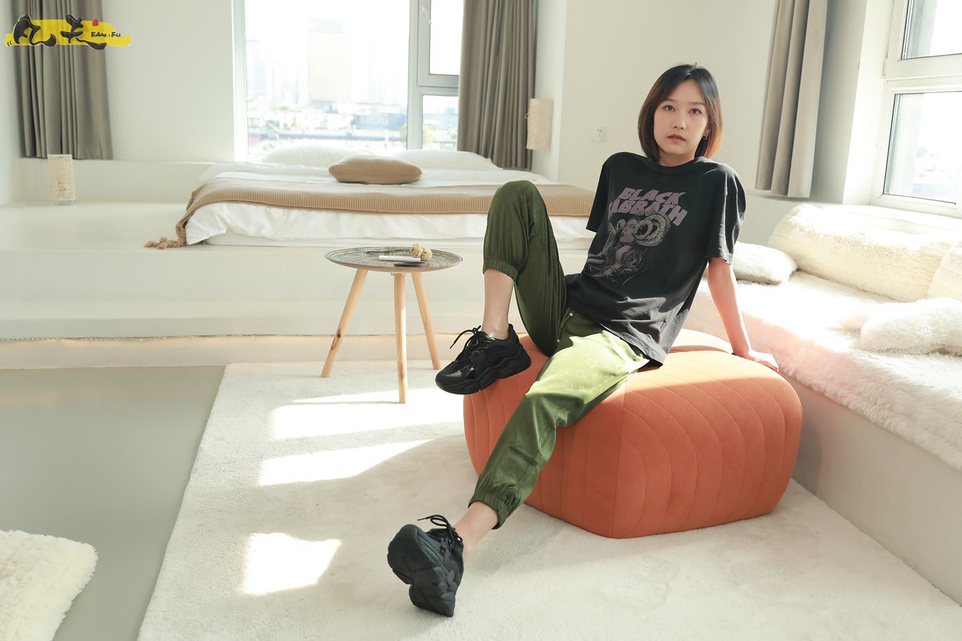 凡夫摄影-子轩板鞋船袜裸足[297P/1V/4.75GB]