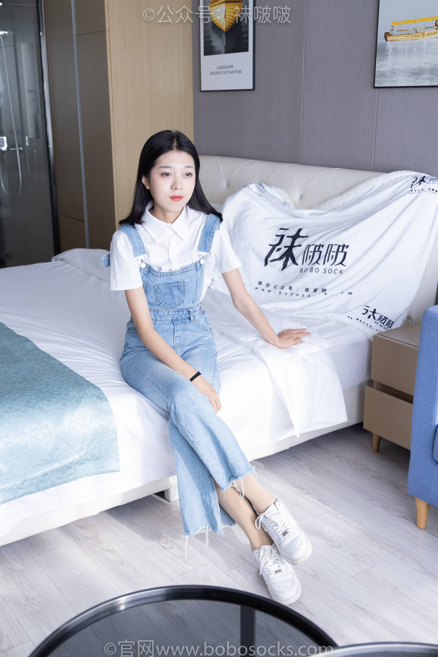 袜啵啵-瑶瑶板鞋、特旧厚肉丝[131P/1V/4.15GB]