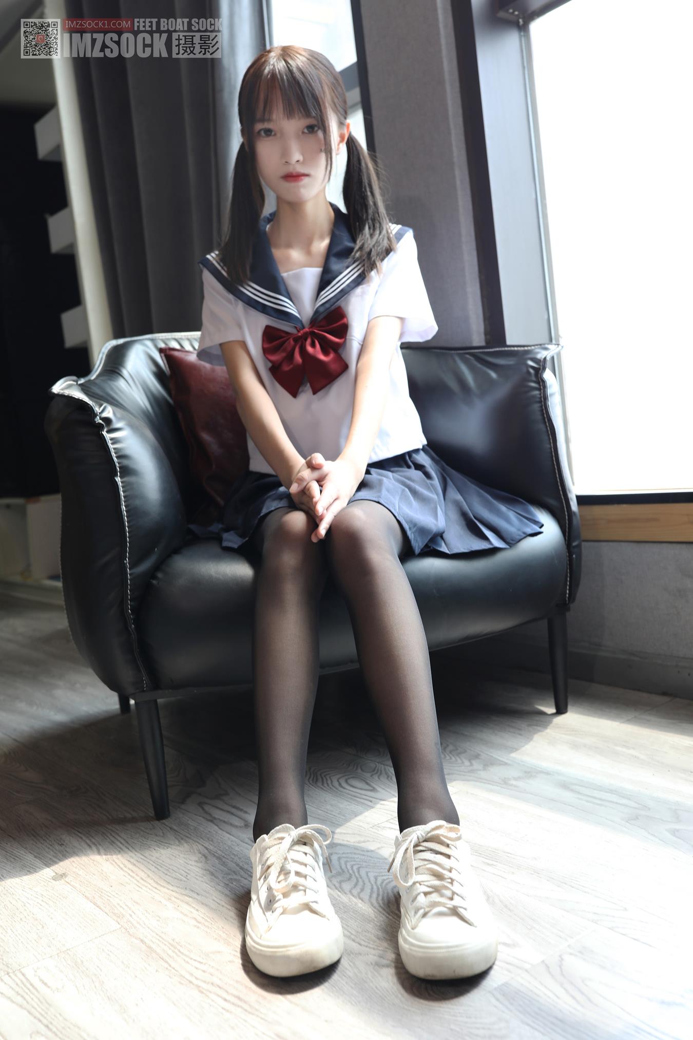 爱美足-樱子[109P/987MB]