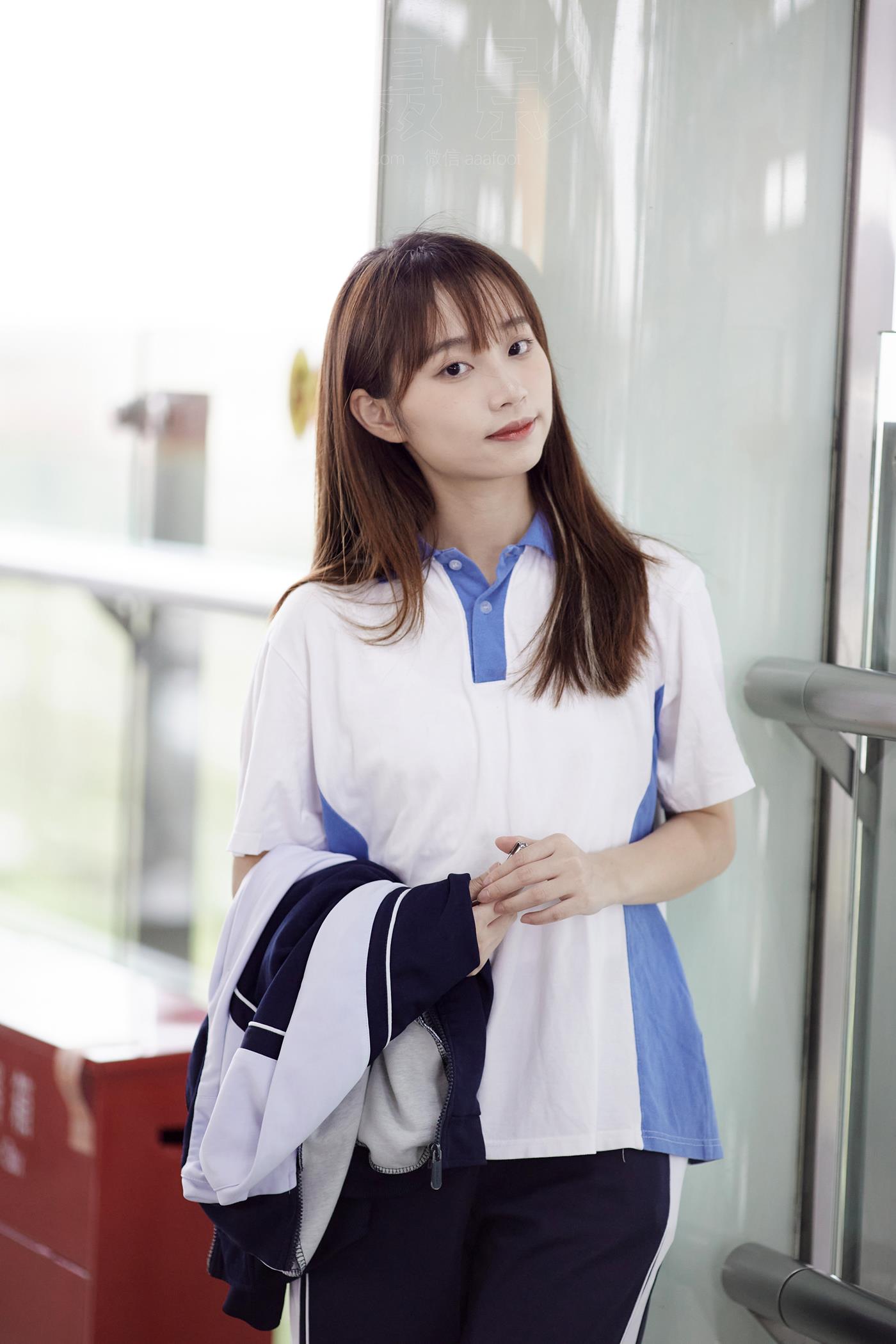 见新摄影-甜美雨天[161P/1V/1.29GB]