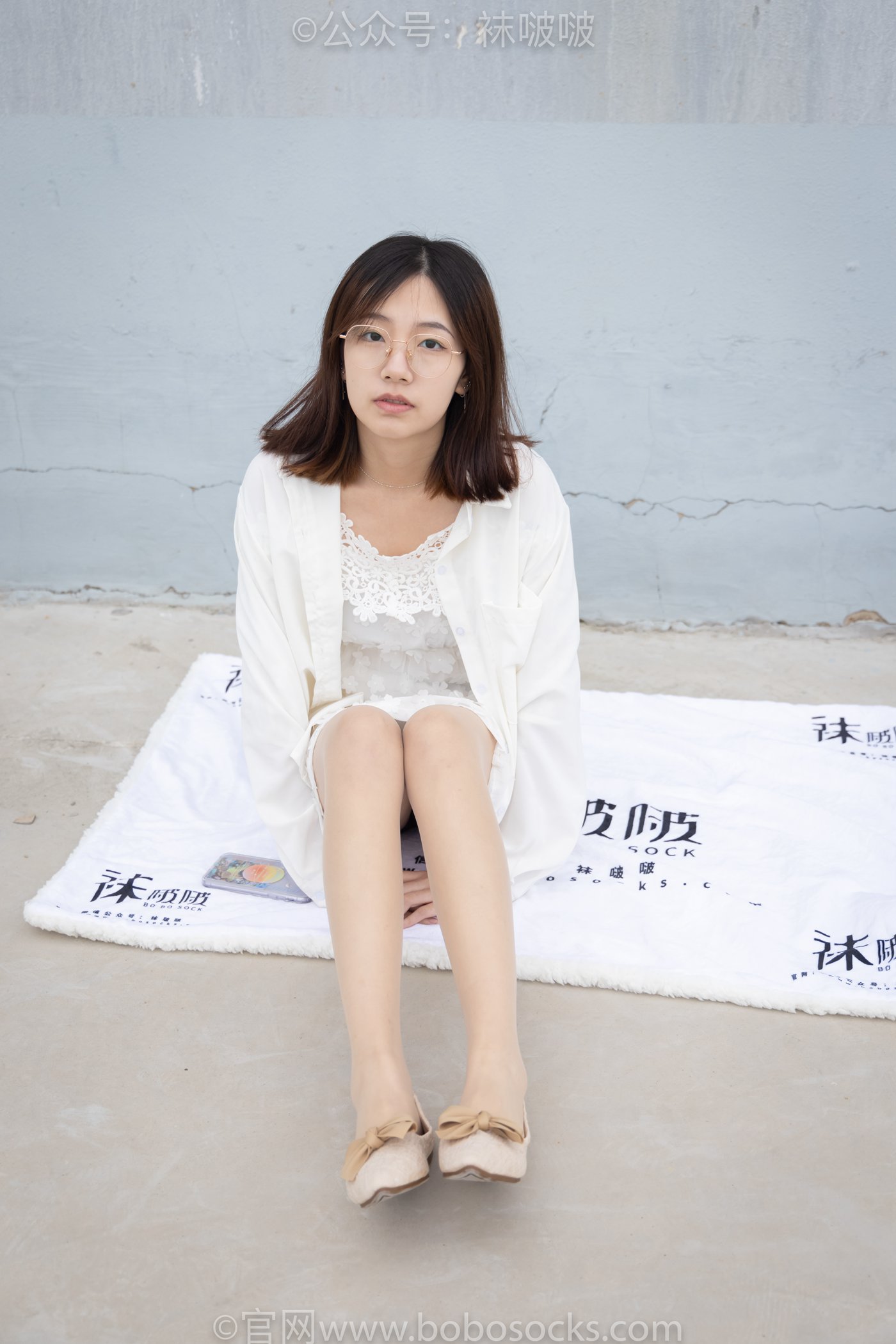 袜啵啵-小甜豆平底鞋、肉丝[146P/1V/6.18GB]