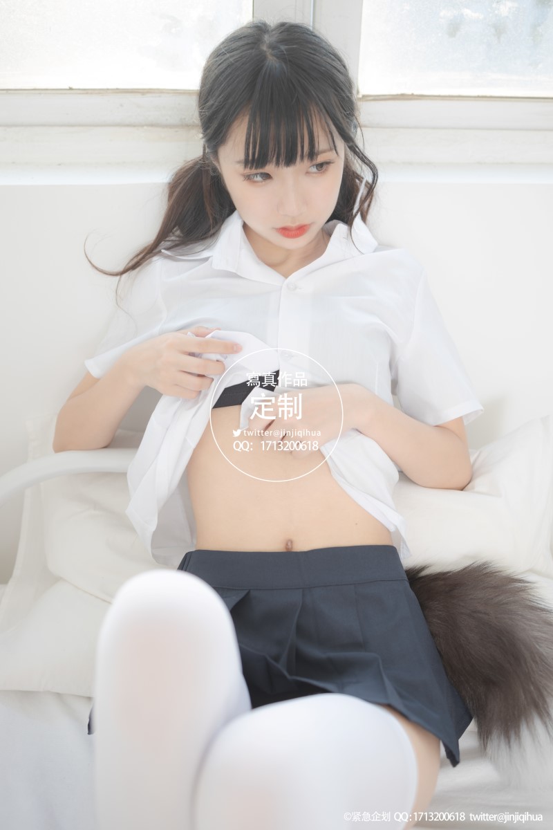 紧急企划-出镜妹字：一只喵喵梓​​​​[68P/1V/490MB]