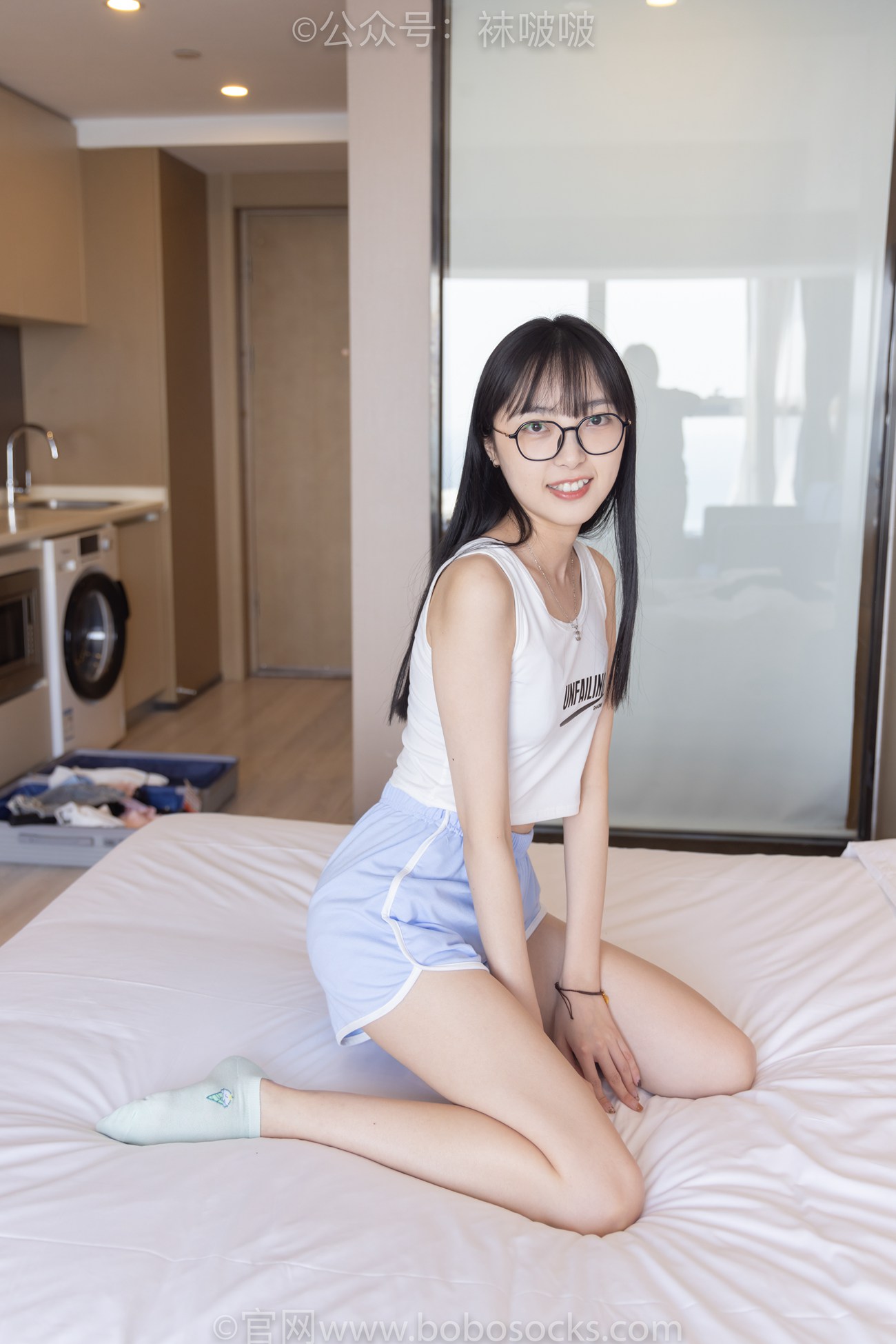 袜啵啵-NO.081稚予AJ、浅黄色短棉袜、浅蓝色短棉袜、裸足[145P/1V/5.94GB]