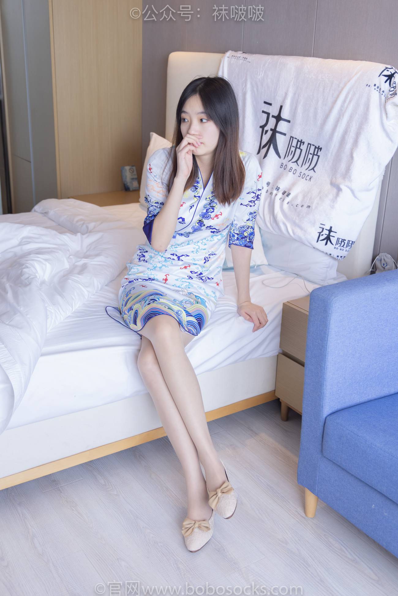 袜啵啵-NO.082小甜豆旗袍、皮底鞋、高跟鞋、肉丝[140P/1V/6.76GB]