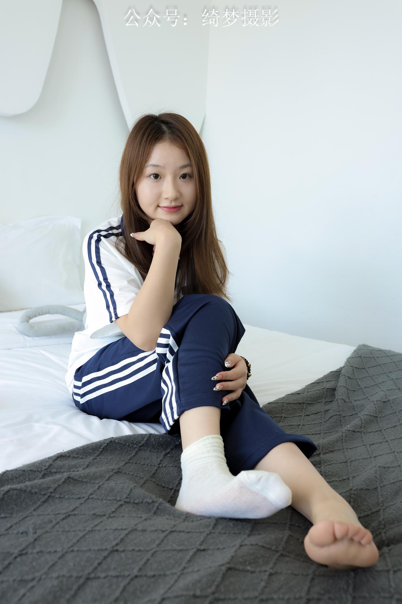 绮梦摄影-涵涵（花絮视频版）[179P/1V/6.30GB]