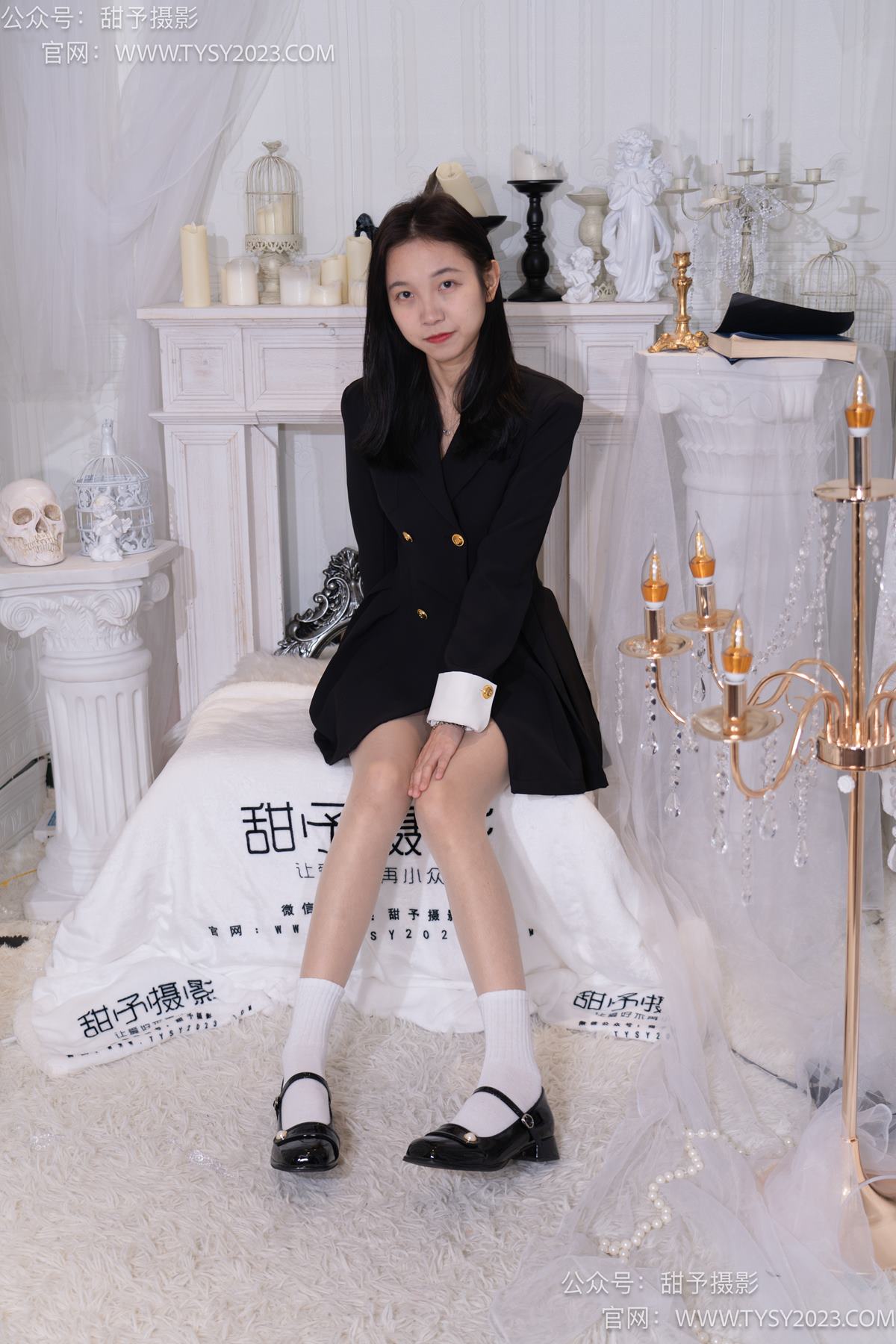 甜予摄影-NO.075小桃皮鞋、白棉袜、肉丝（脚尖加固款）[129P/2V/9.65GB]