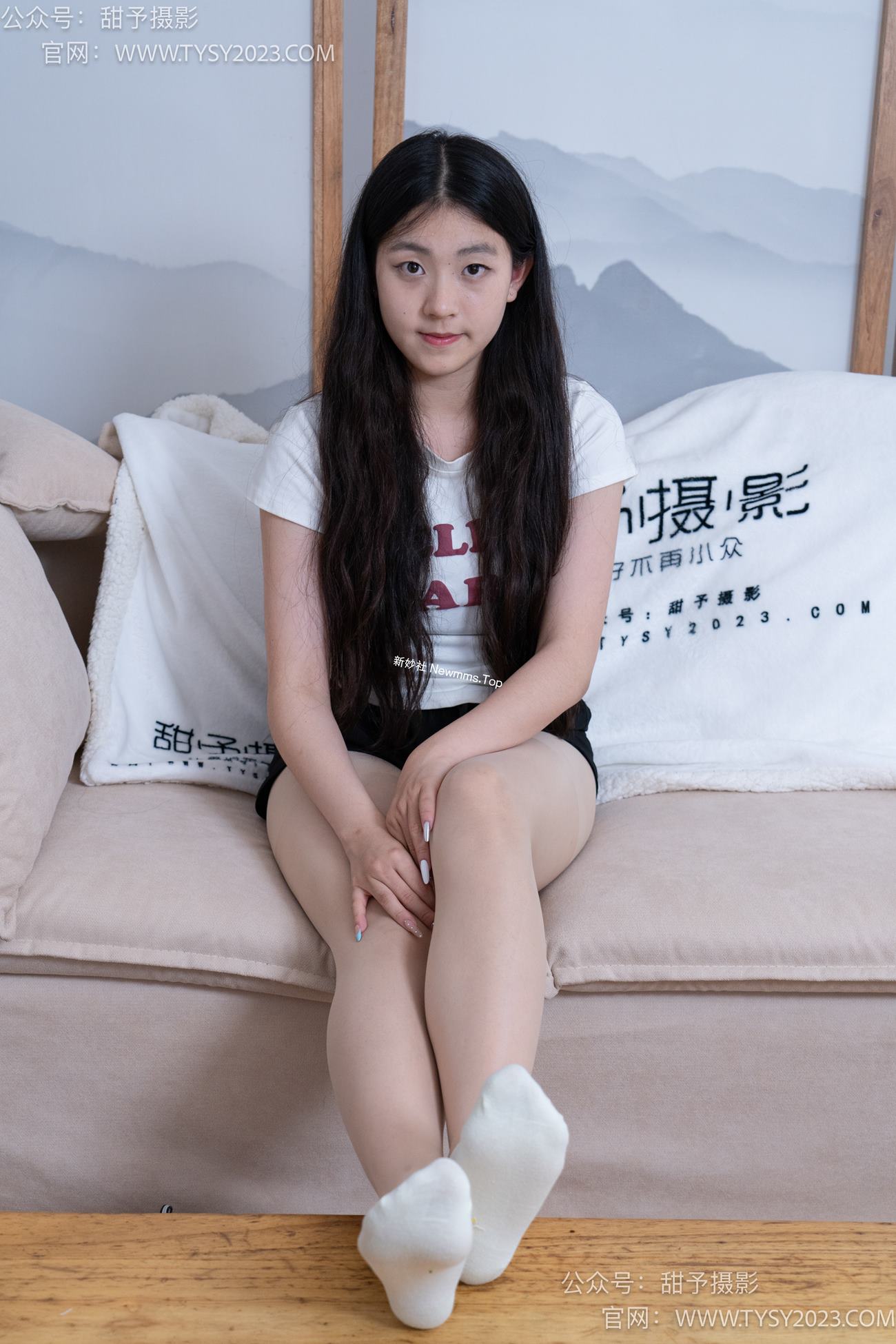 甜予摄影-NO.079小云-运动鞋、白棉袜、肉丝（脚尖加固款）[139P/2V/10.33GB]