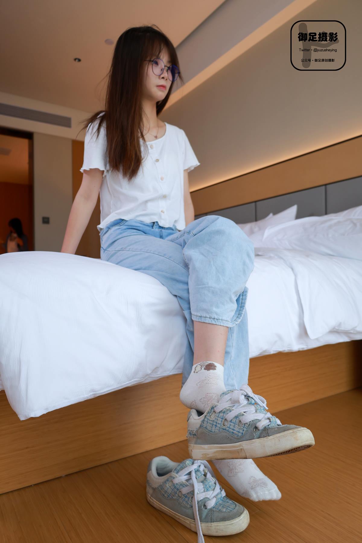 御足摄影-半亩花田[95P/1V/3.60GB]