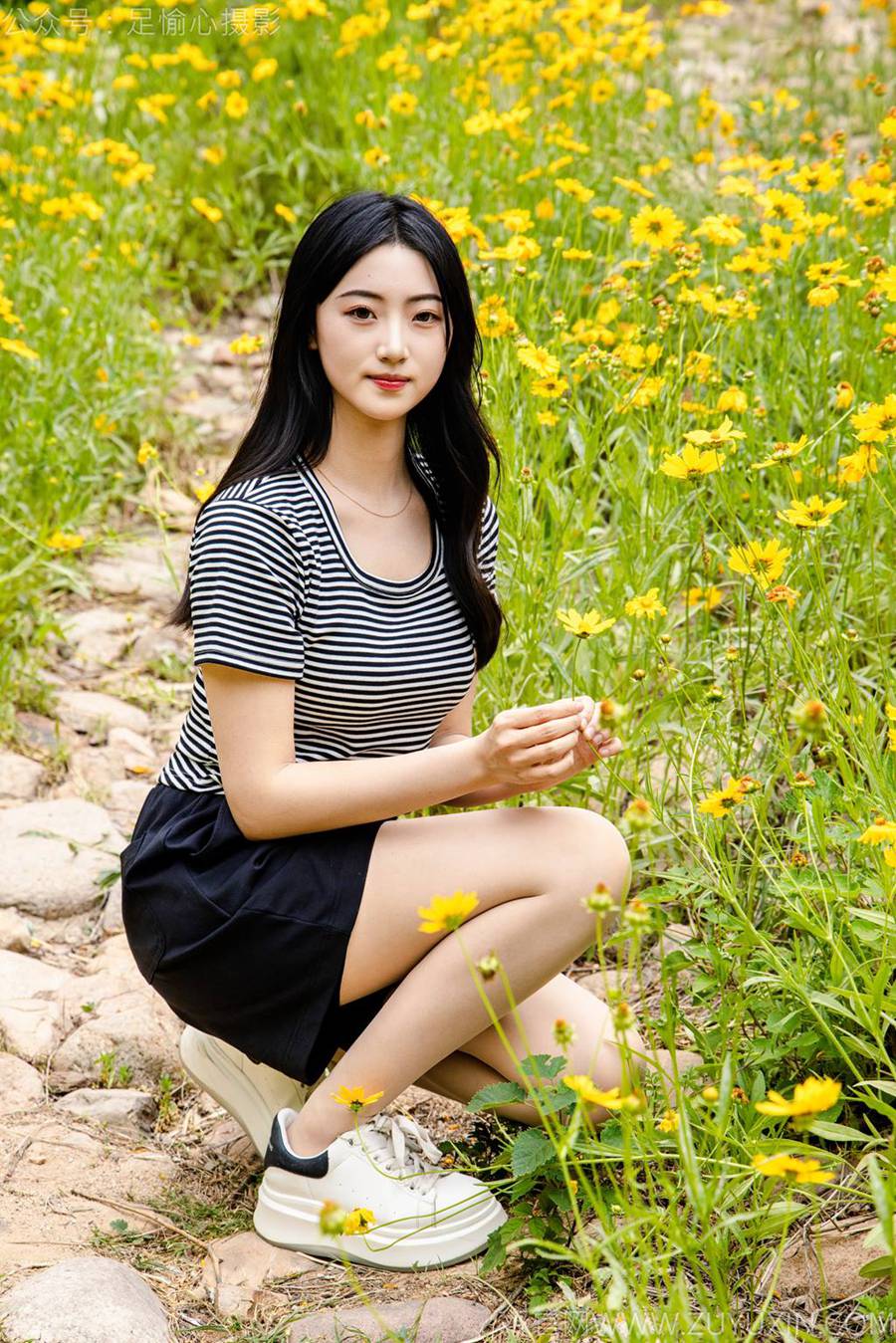 足愉心-雅楠（搭配：体操服、白色短裙、白色棉袜、运动鞋）[115P/2V/14.6GB]