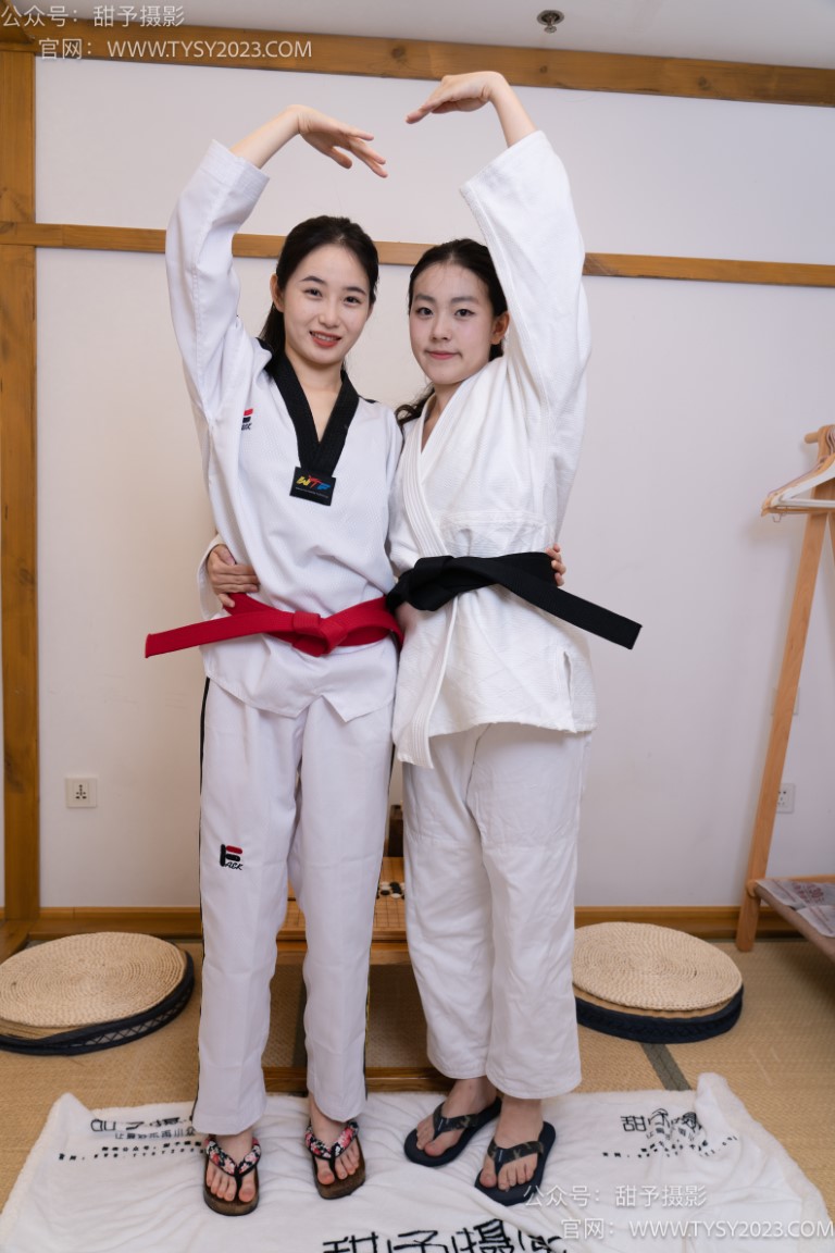 甜予摄影-思思小云跆拳道服、人字拖、裸足（完整版）[135P/2V/10.62GB]